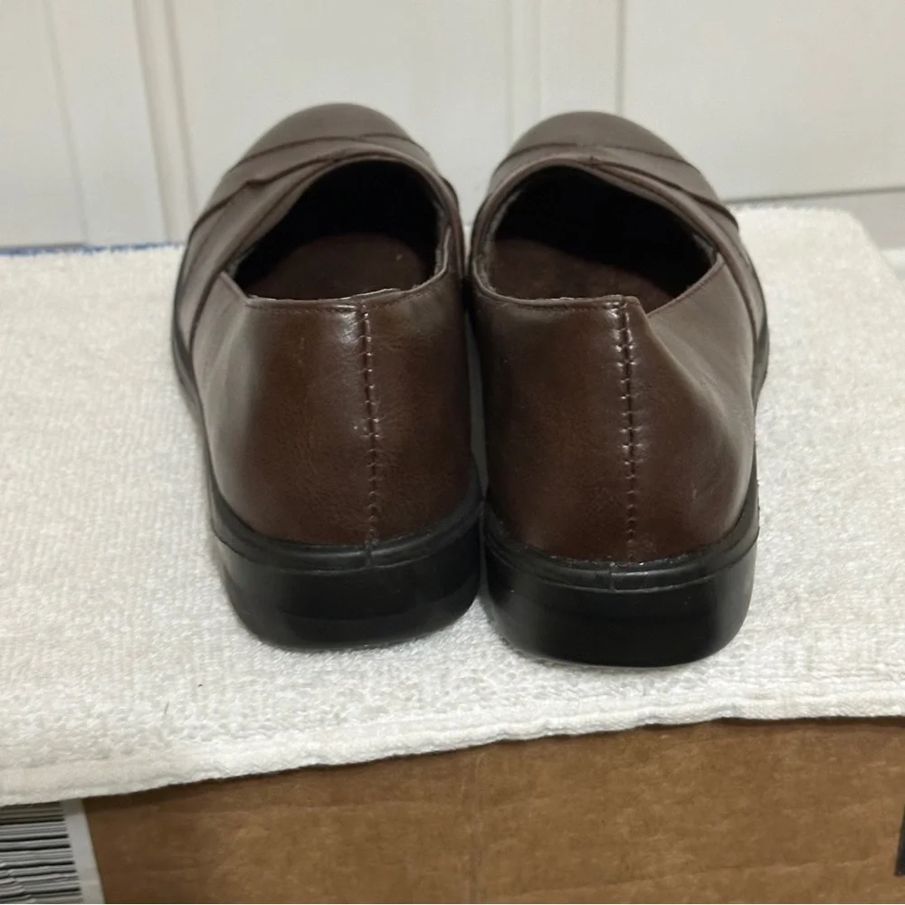 Aerocushion Ultimate Comfort Memory Foam Shoes Women's‎ Size 8.5 Sophie Brown